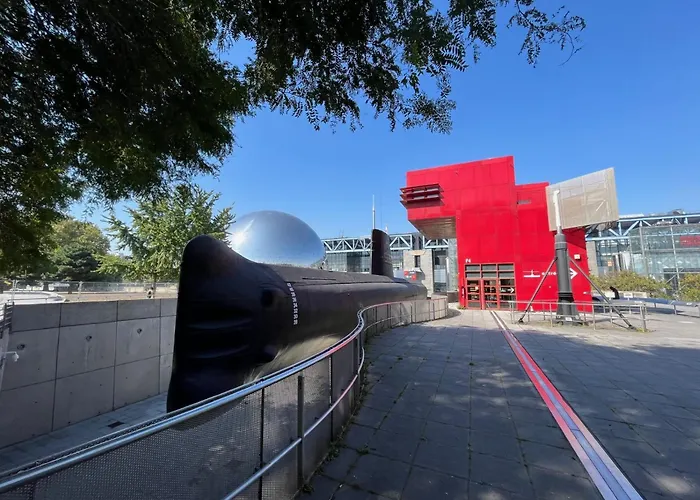 De Charme Apartment Pantin